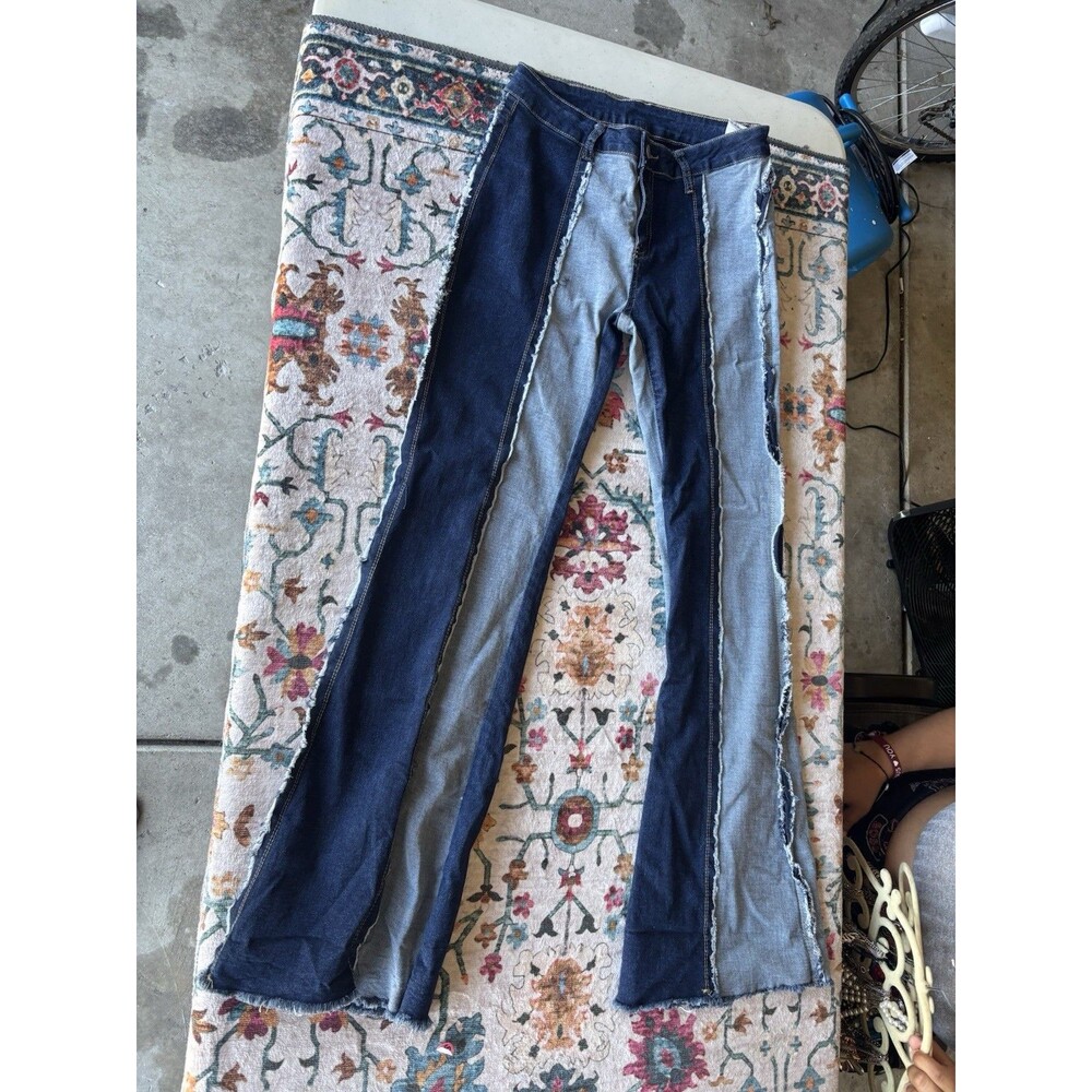 SHEIN Womens Size 30 Two Tone Colorblock Flare Jeans Frayed Seam Bell Bottom - Picture 1 of 3